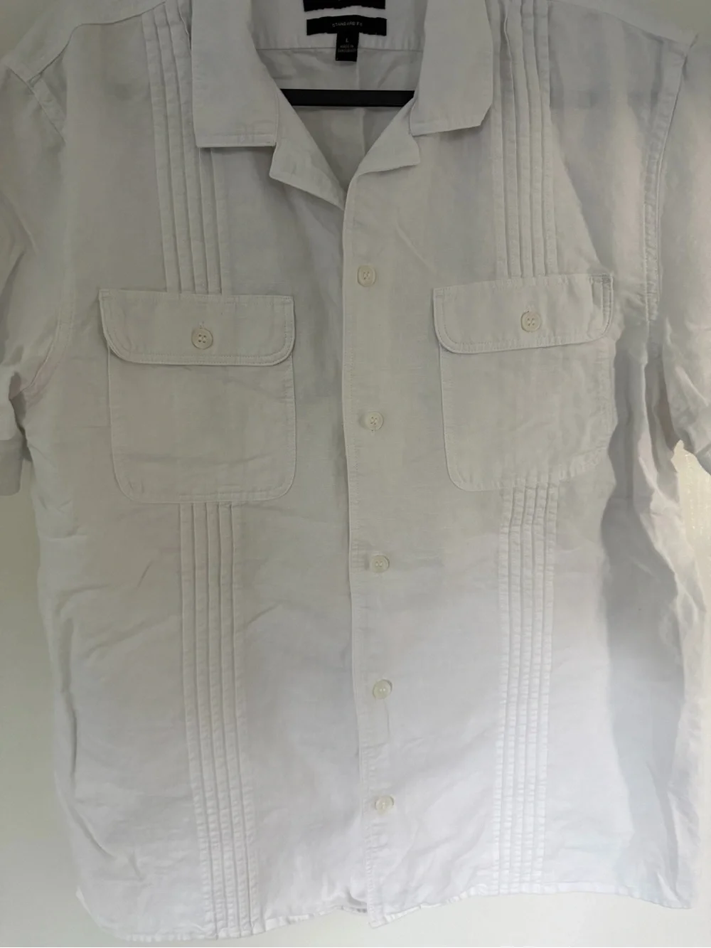 Banana Republic White Short-Sleeve Guayabera-Style Button Down Shirt